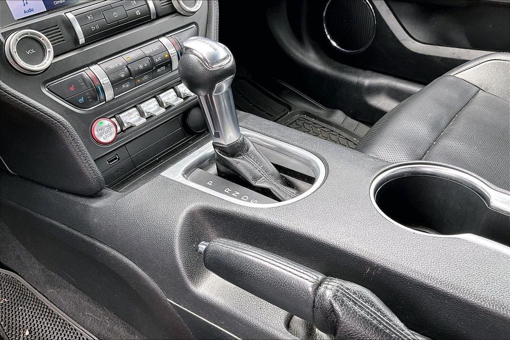 2022 Ford Mustang EcoBoost Premium