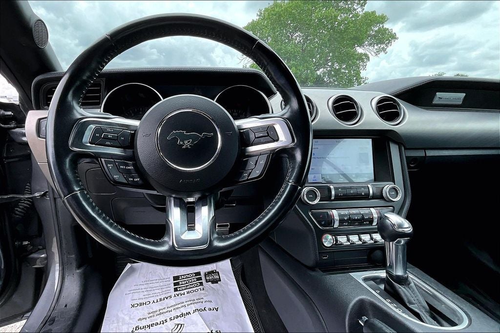 2022 Ford Mustang EcoBoost Premium