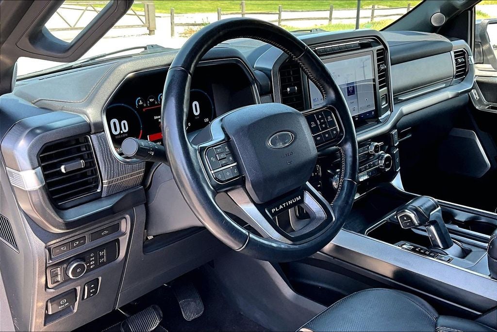 2022 Ford F-150 Platinum