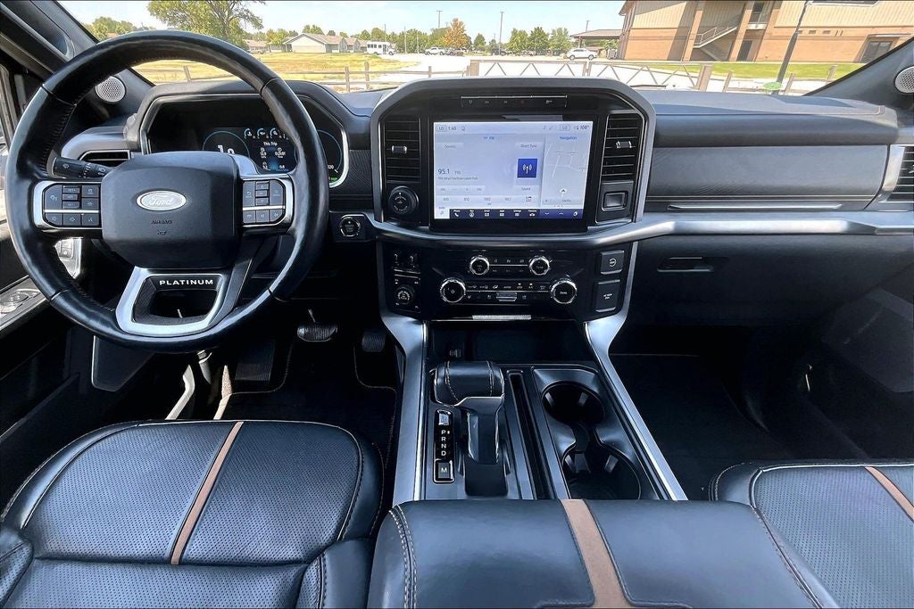 2022 Ford F-150 Platinum