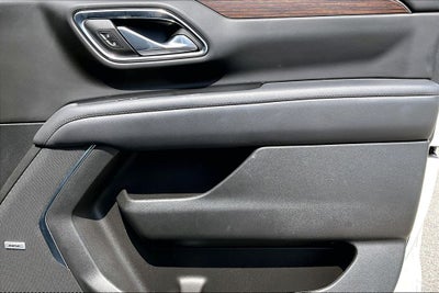 2023 Chevrolet Suburban High Country
