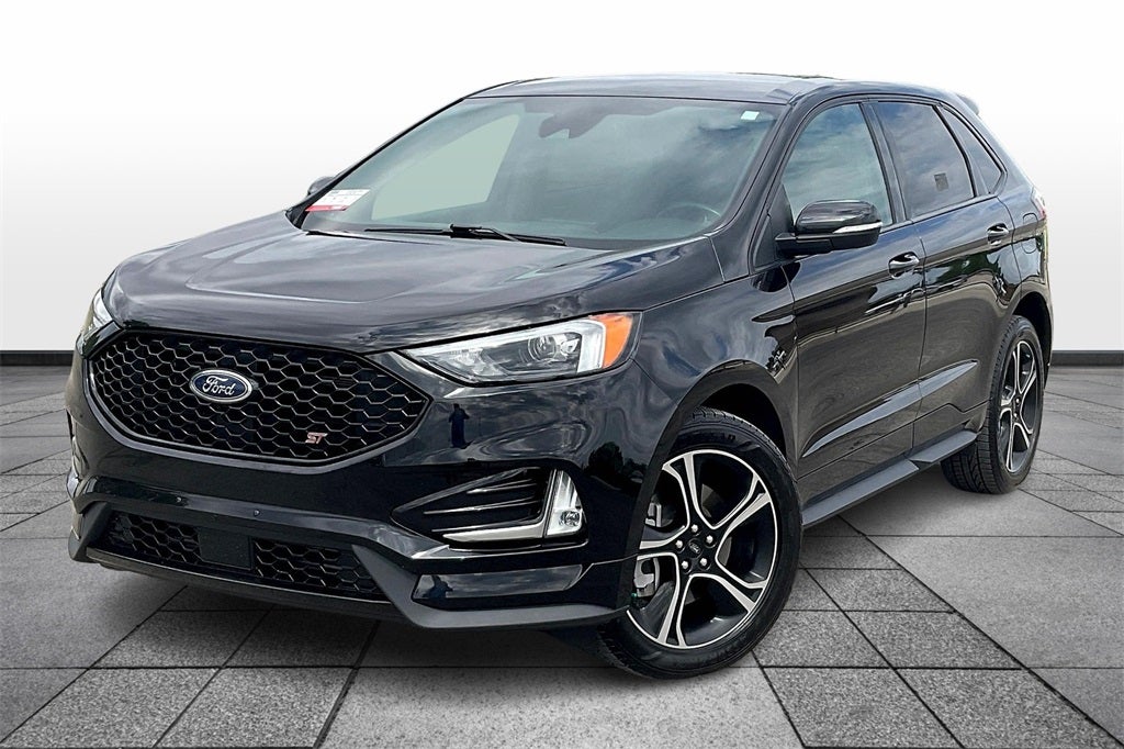 2021 Ford Edge ST
