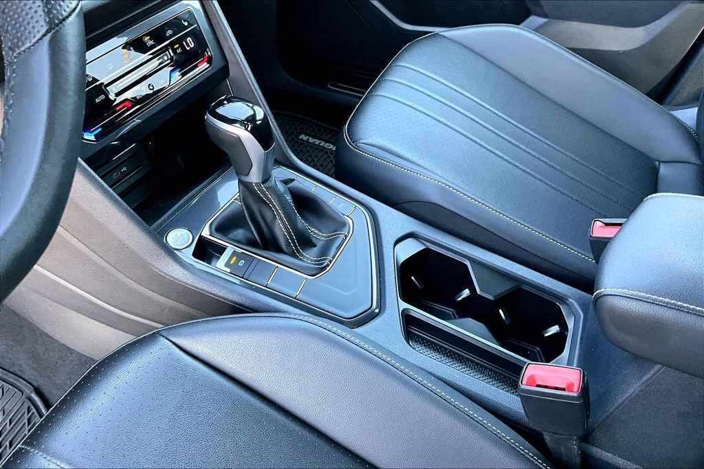 2024 Volkswagen Tiguan 2.0T SE R-Line Black
