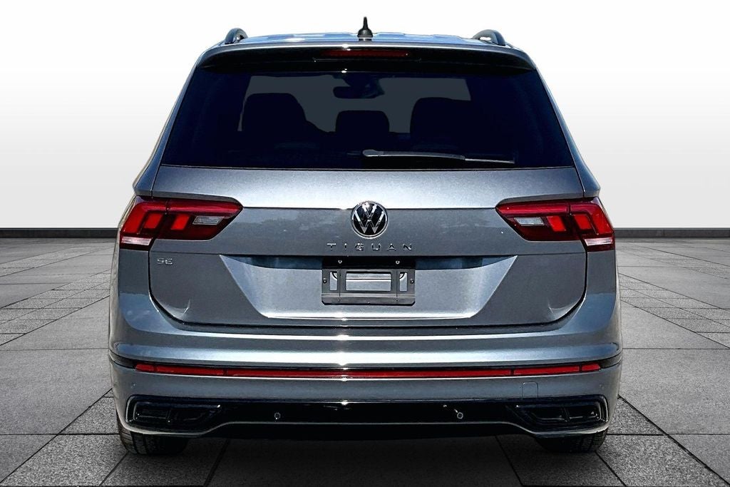 2024 Volkswagen Tiguan 2.0T SE R-Line Black