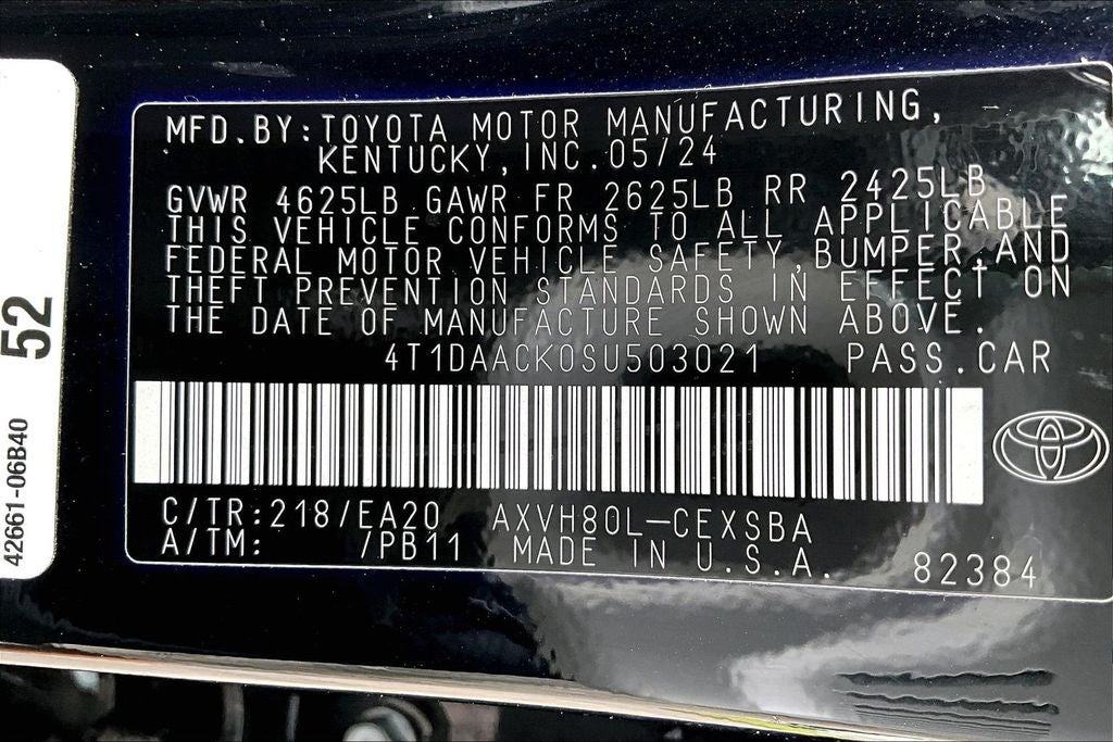 2025 Toyota Camry SE