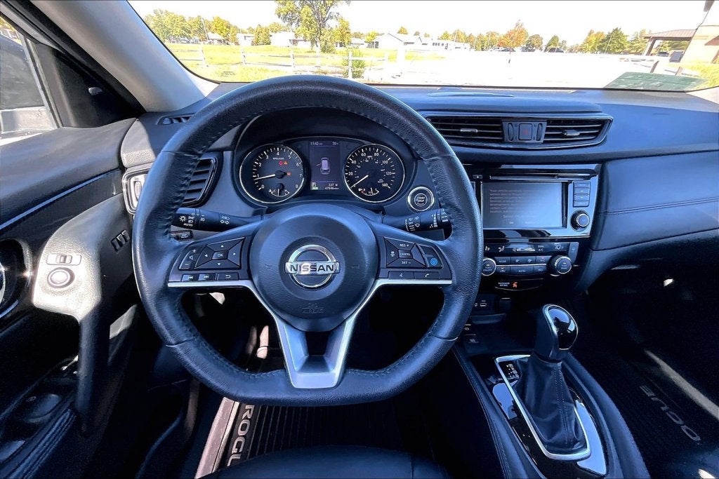 2020 Nissan Rogue SL