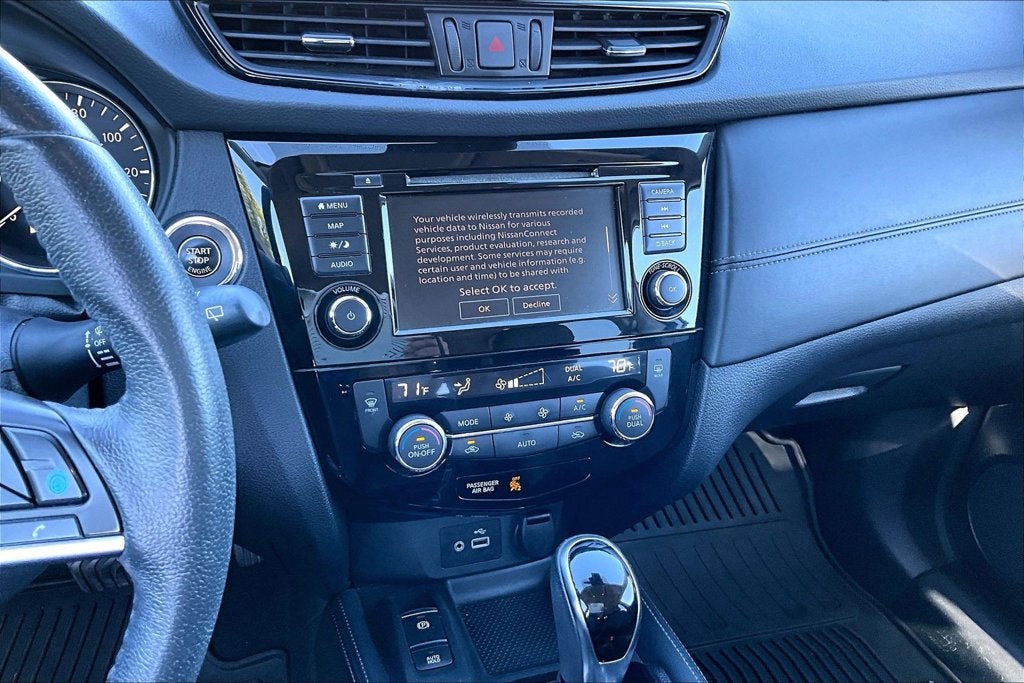 2020 Nissan Rogue SL