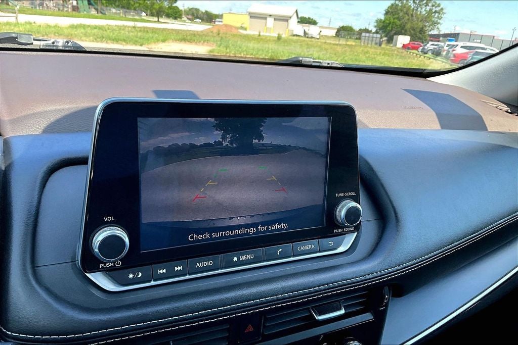 2021 Nissan Rogue S