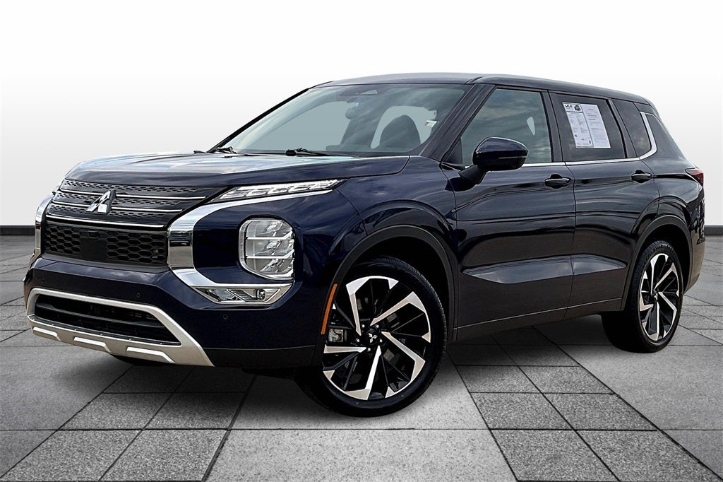 2024 Mitsubishi Outlander SE Black Edition