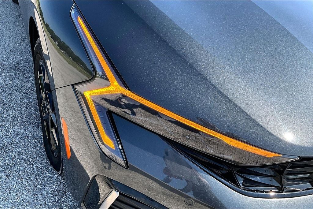 2025 Kia K5 LXS