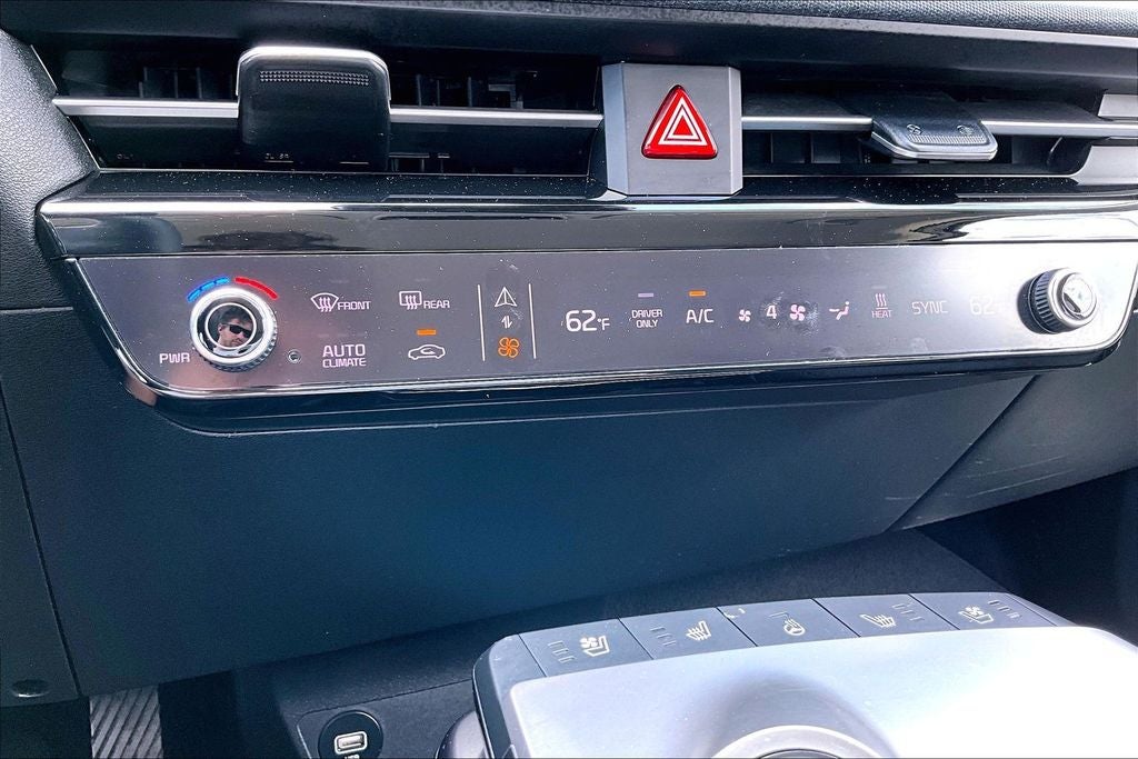 2022 Kia EV6 Wind