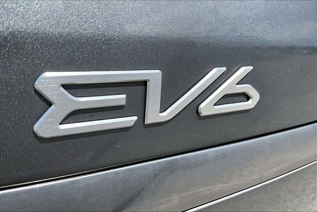 2022 Kia EV6 Wind