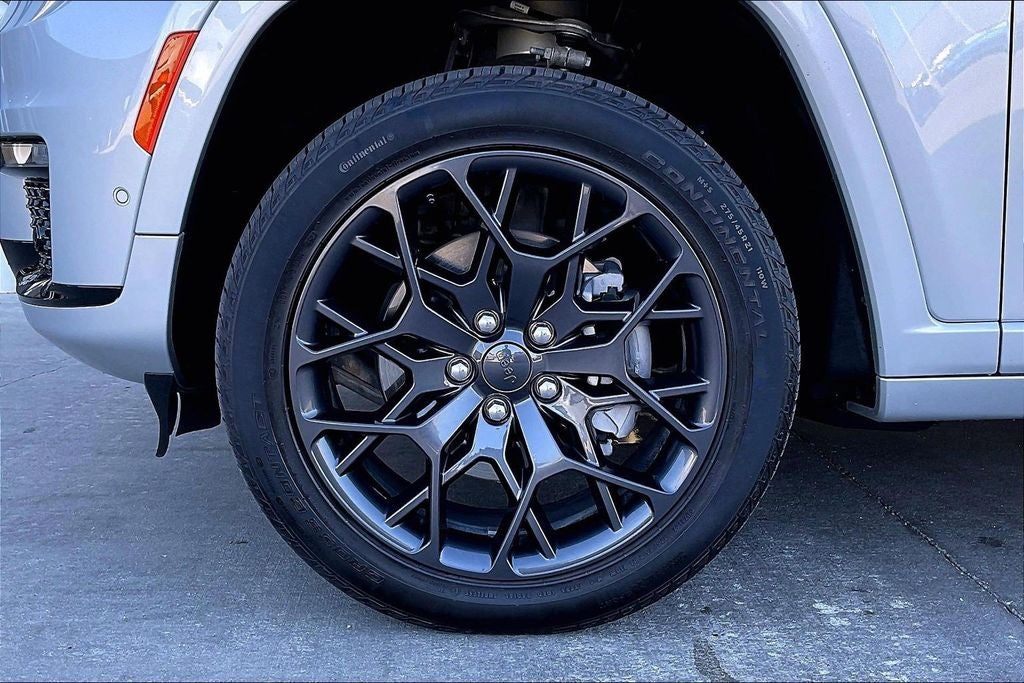 2025 Jeep Grand Cherokee L Summit