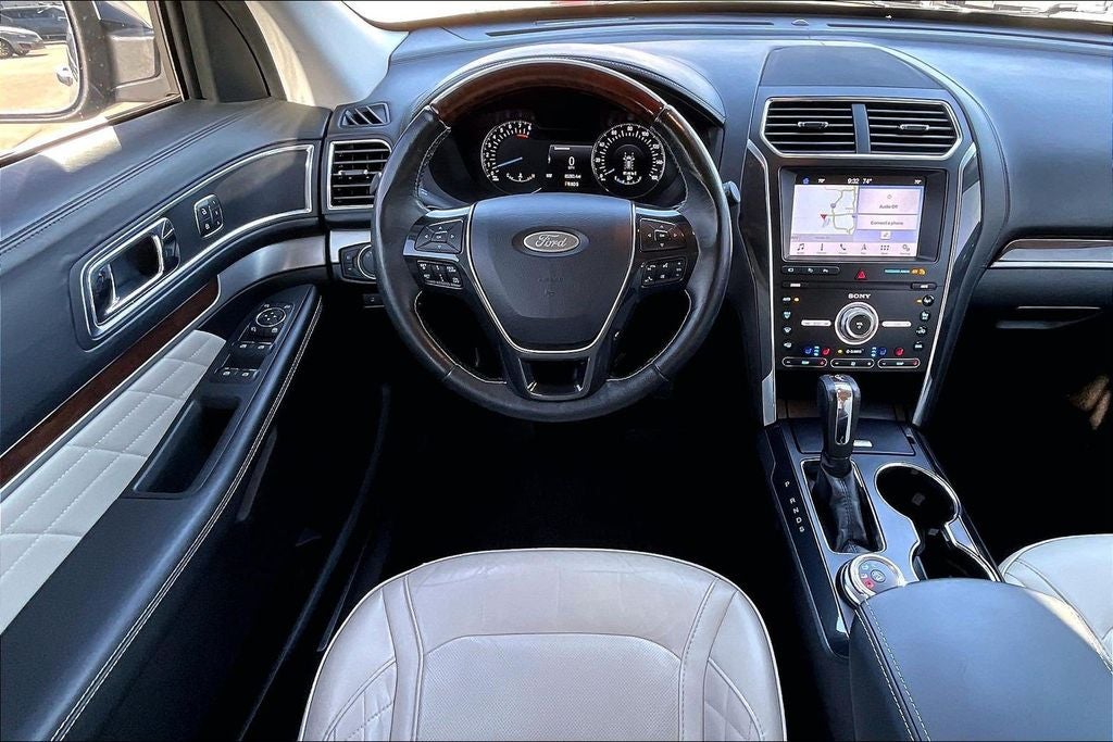2019 Ford Explorer Platinum
