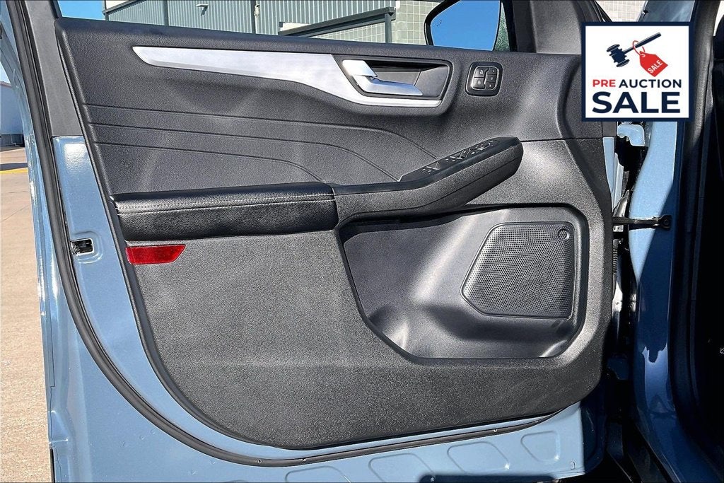 2025 Ford Escape Platinum