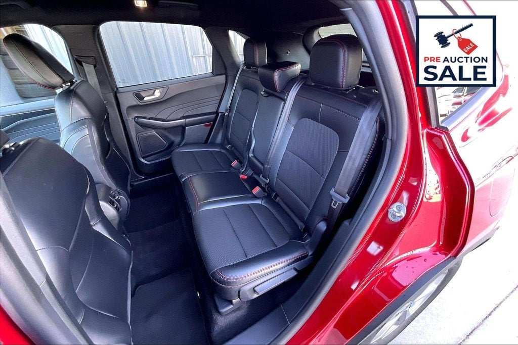 2025 Ford Escape ST-Line Select
