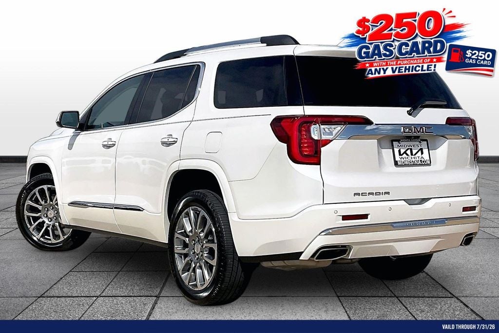 2022 GMC Acadia Denali
