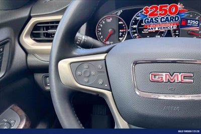 2022 GMC Acadia Denali