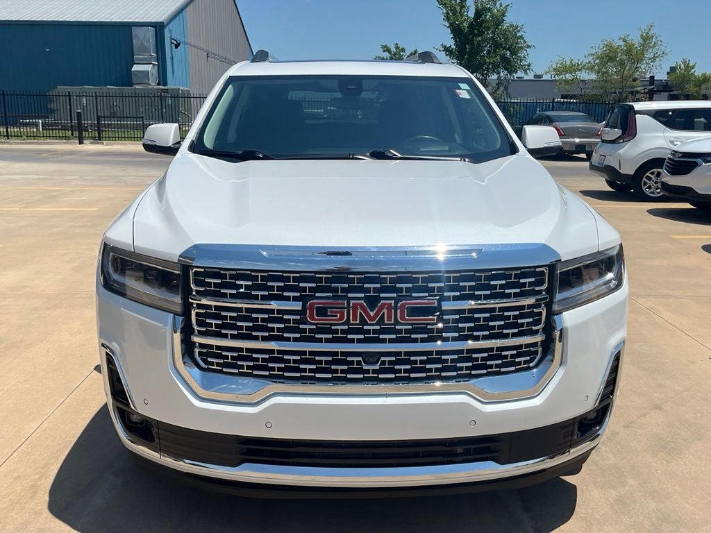 2022 GMC Acadia Denali