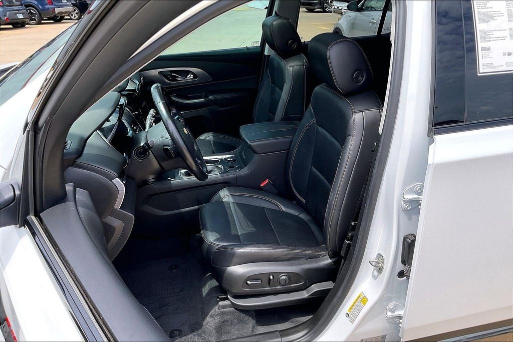 2021 Chevrolet Traverse Premier