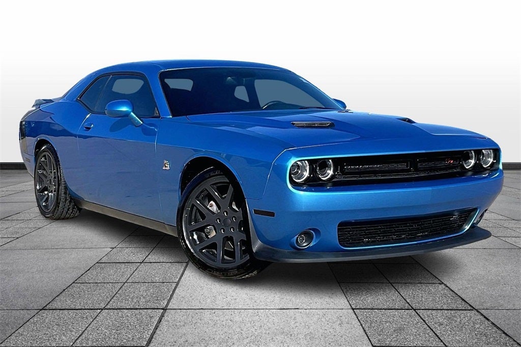 2016 Dodge Challenger R/T Scat Pack