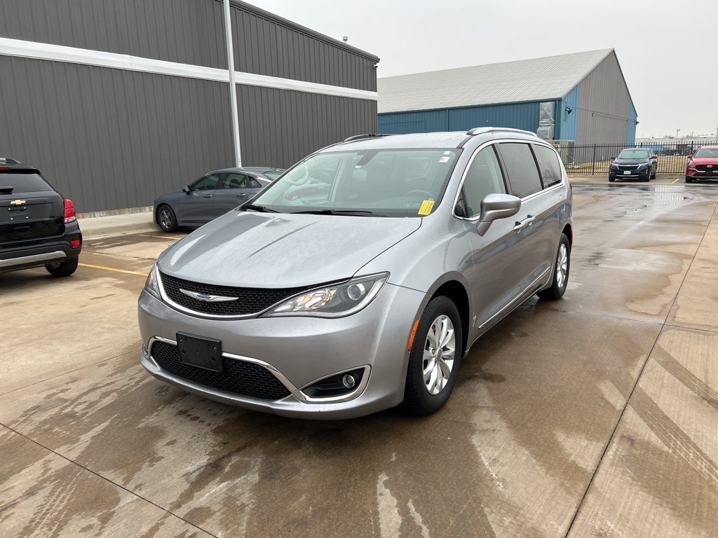 2019 Chrysler Pacifica Touring L