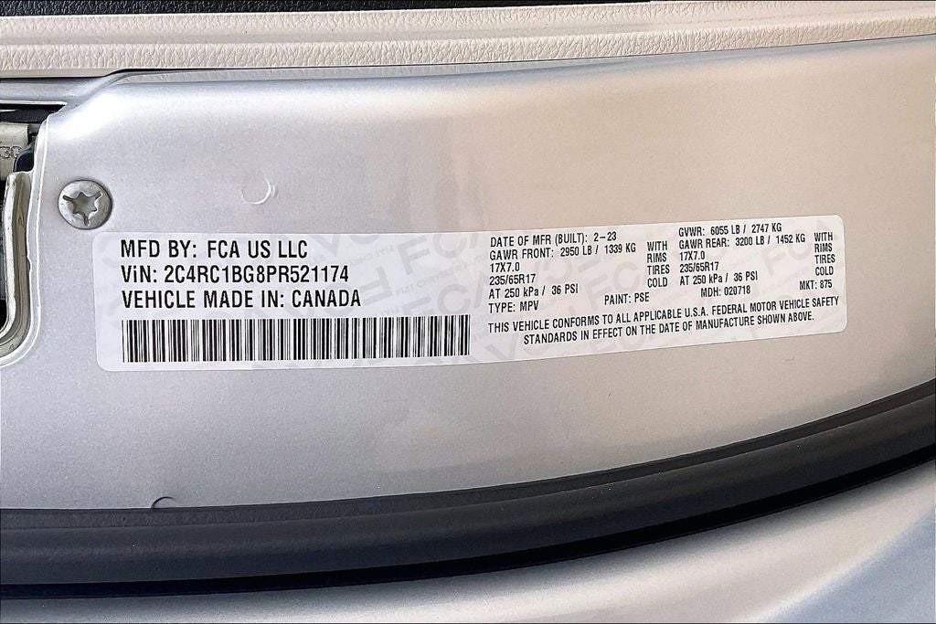 2023 Chrysler Pacifica Touring L