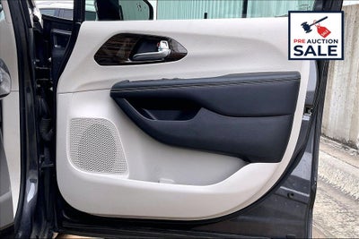 2023 Chrysler Pacifica Hybrid Limited