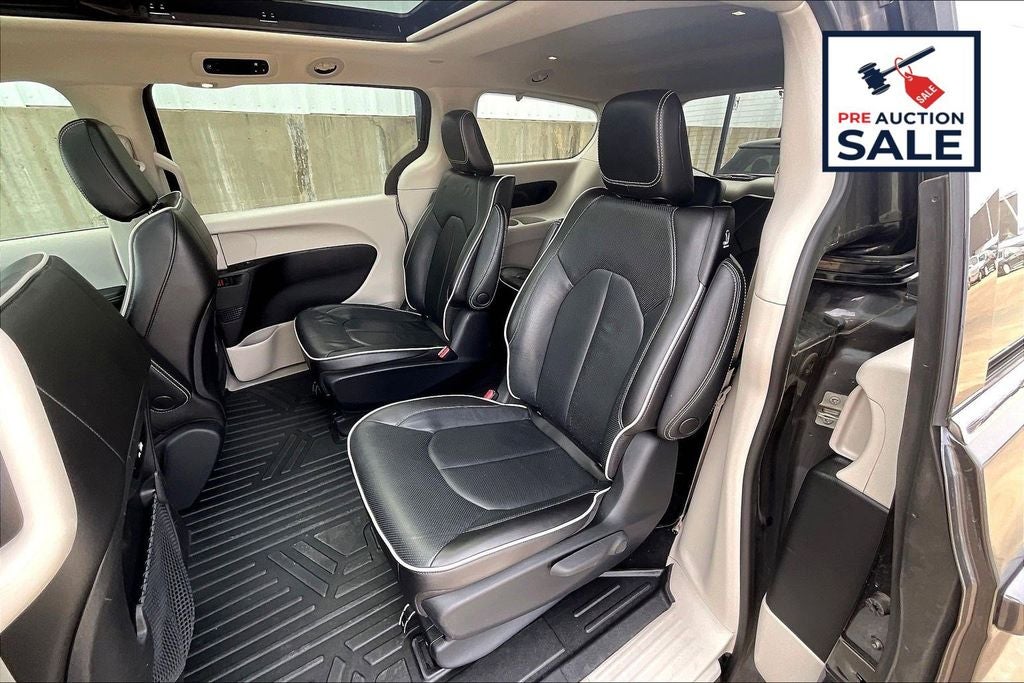 2023 Chrysler Pacifica Hybrid Limited