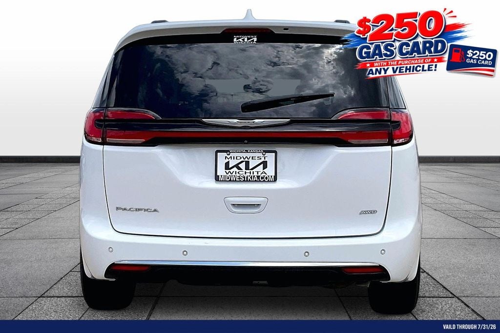 2022 Chrysler Pacifica Touring L