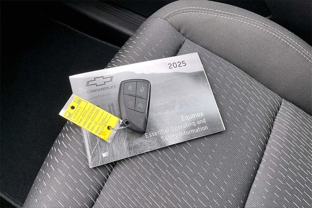 2025 Chevrolet Equinox LT