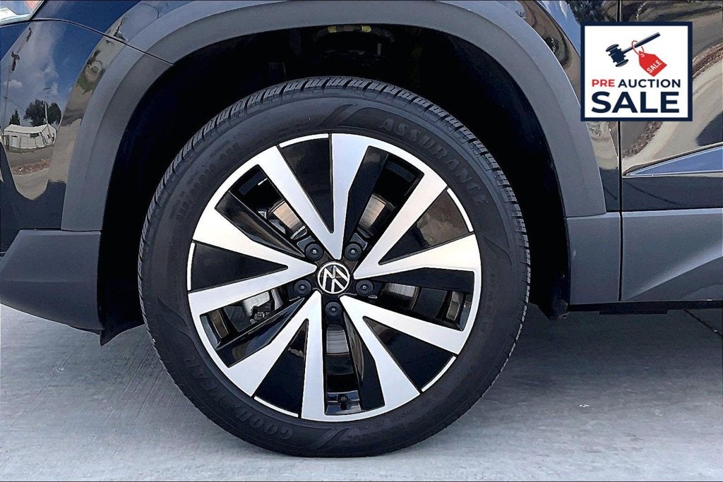 2023 Volkswagen Taos 1.5T SE