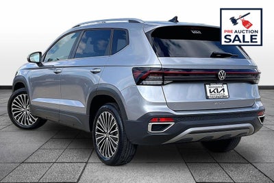 2025 Volkswagen Taos 1.5T SE