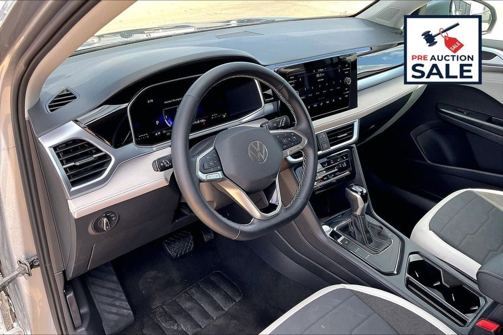 2025 Volkswagen Taos 1.5T SE
