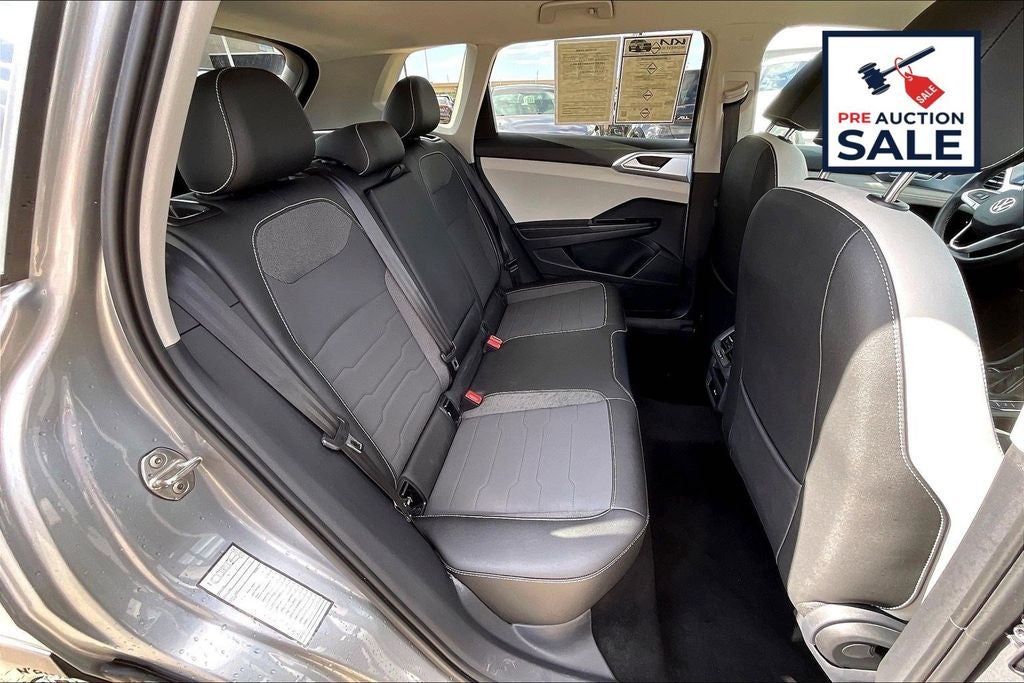 2025 Volkswagen Taos 1.5T SE