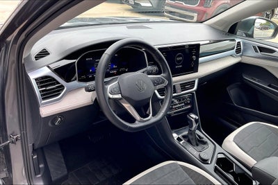 2025 Volkswagen Taos 1.5T SE