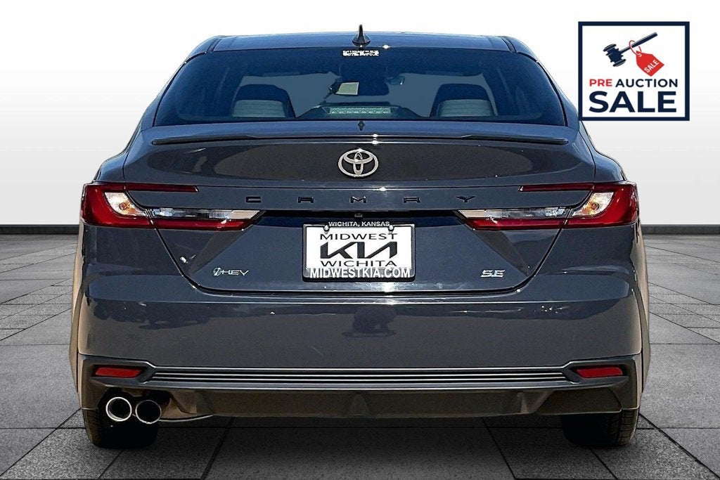 2025 Toyota Camry SE