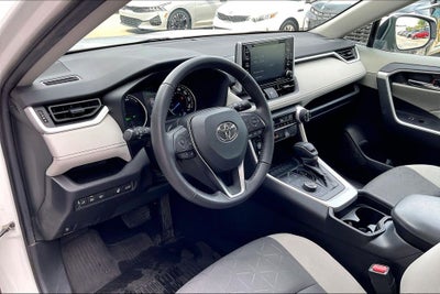2021 Toyota RAV4 Hybrid XLE