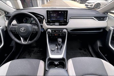 2021 Toyota RAV4 Hybrid XLE