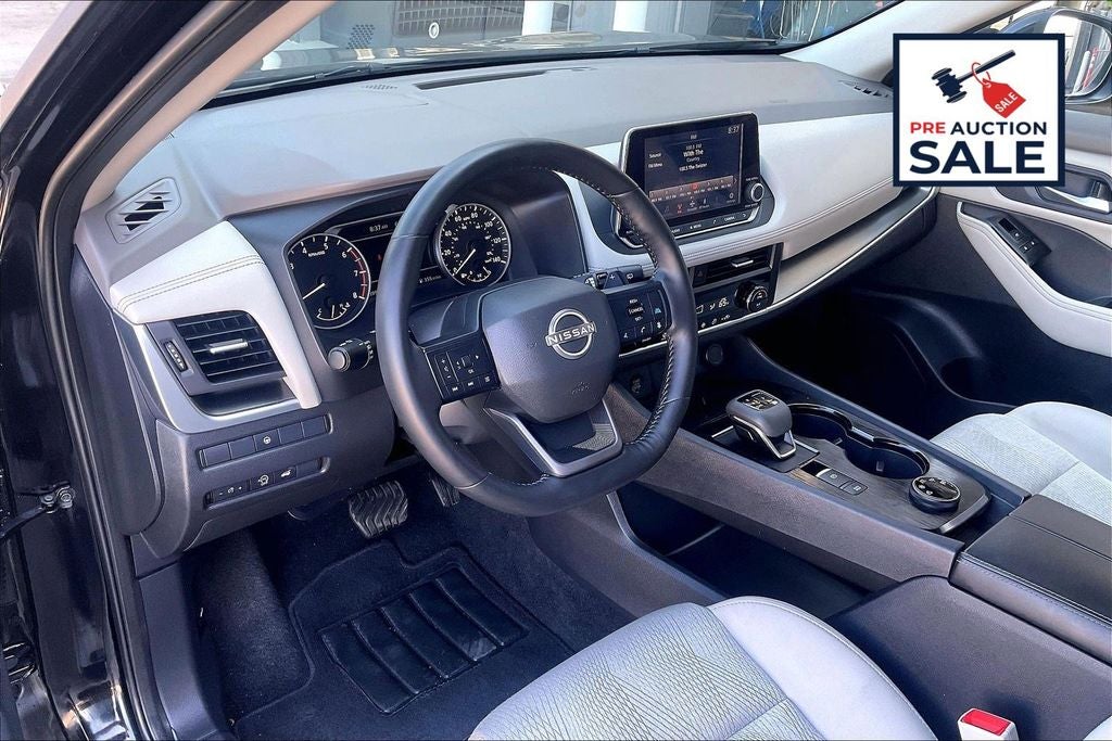 2025 Nissan Rogue SV