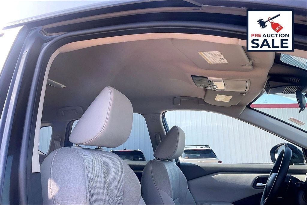2025 Nissan Rogue SV