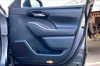 2020 Toyota Highlander Hybrid XLE