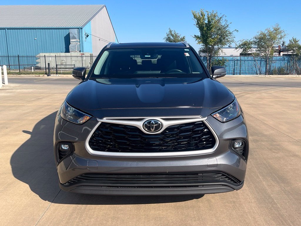 2024 Toyota Highlander XLE