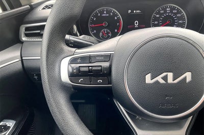2022 Kia K5 LXS