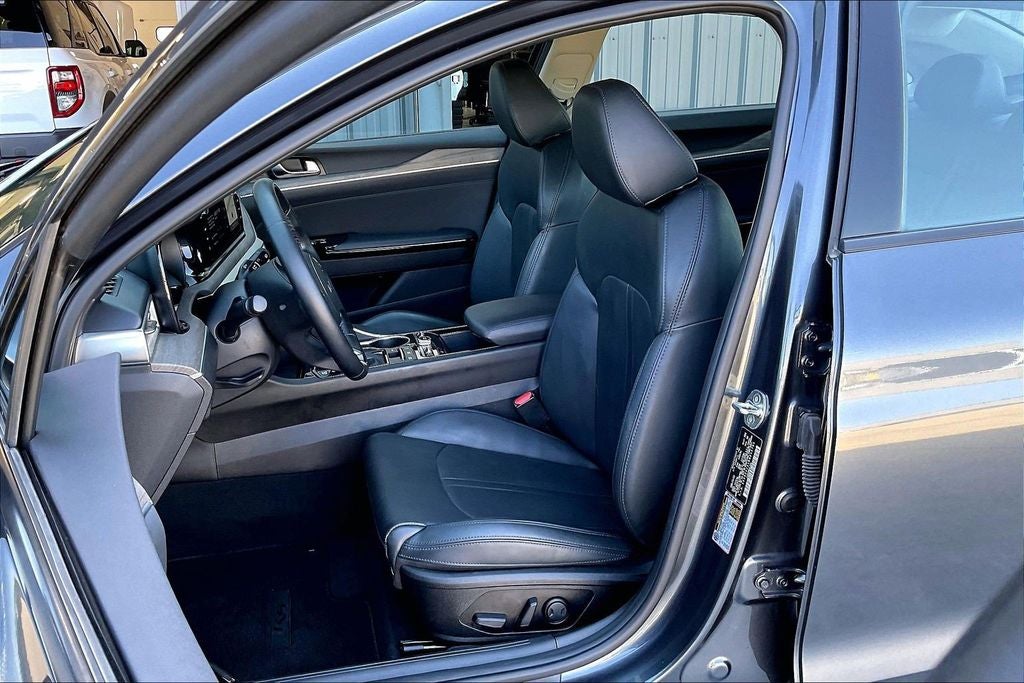 2024 Kia K5 EX