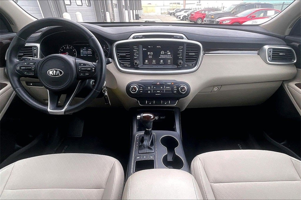 2018 Kia Sorento LX