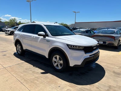 2022 Kia Sorento LX