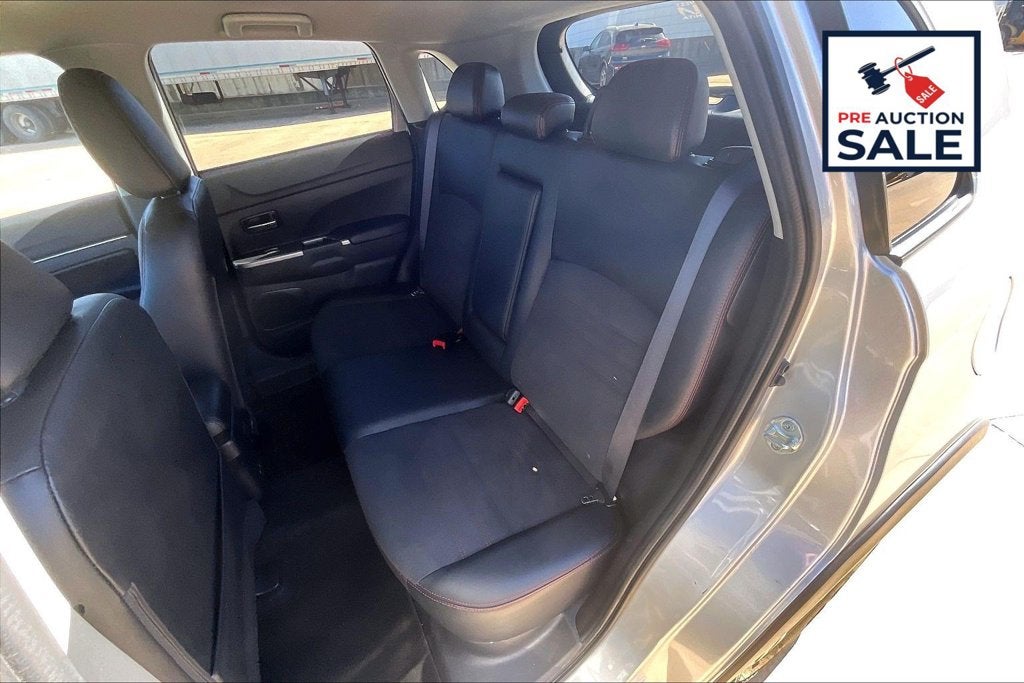 2025 Mitsubishi Outlander Sport 2.0 SE