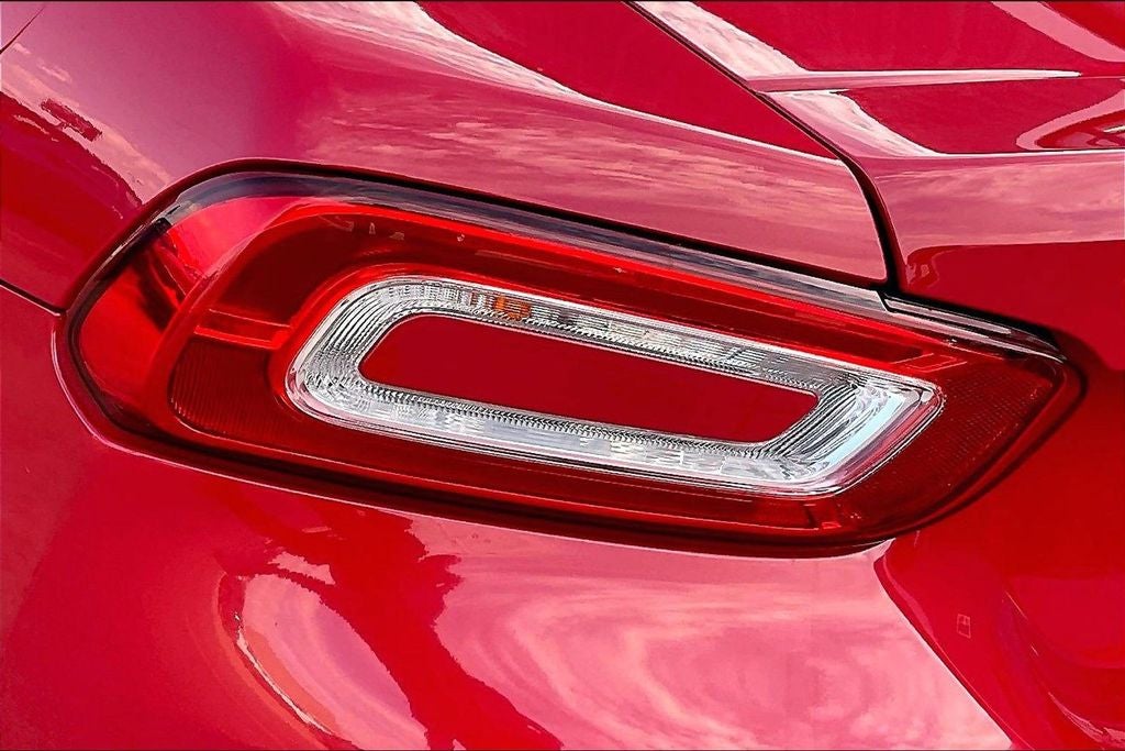2018 FIAT 124 Spider Classica