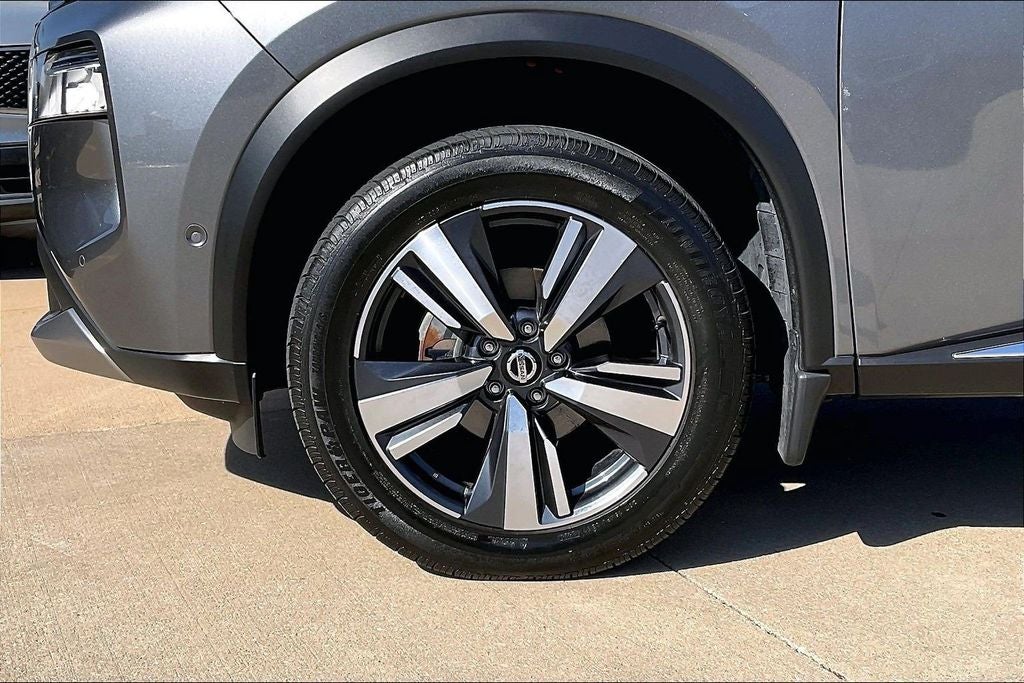 2021 Nissan Rogue Platinum